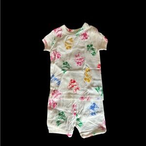 NEW GAP Disney Character Print Pajama Set size 12-18months